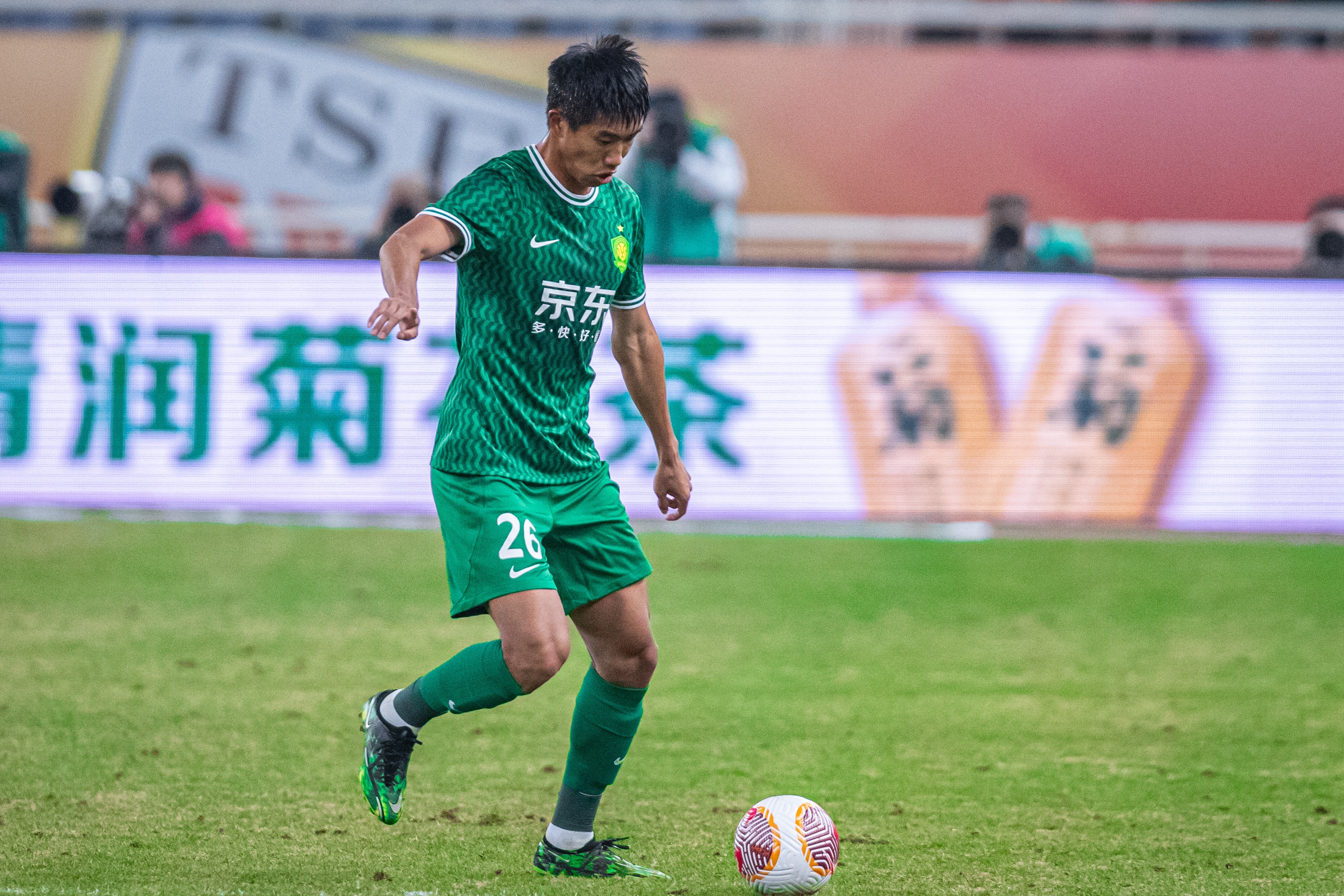 华体会中国-媒体人：柏杨一首发国安的运势又好转了 一分钟没补时太友好了